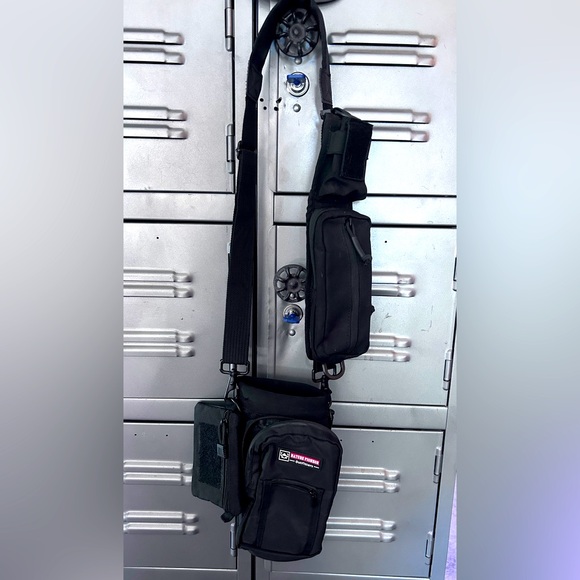 Nature pioneer outfitters Other - Nature pioneer outfit utility bag